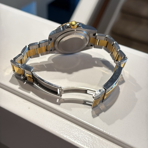 Rolex Blue and Gold Dive Watch - Picture 12 of 12